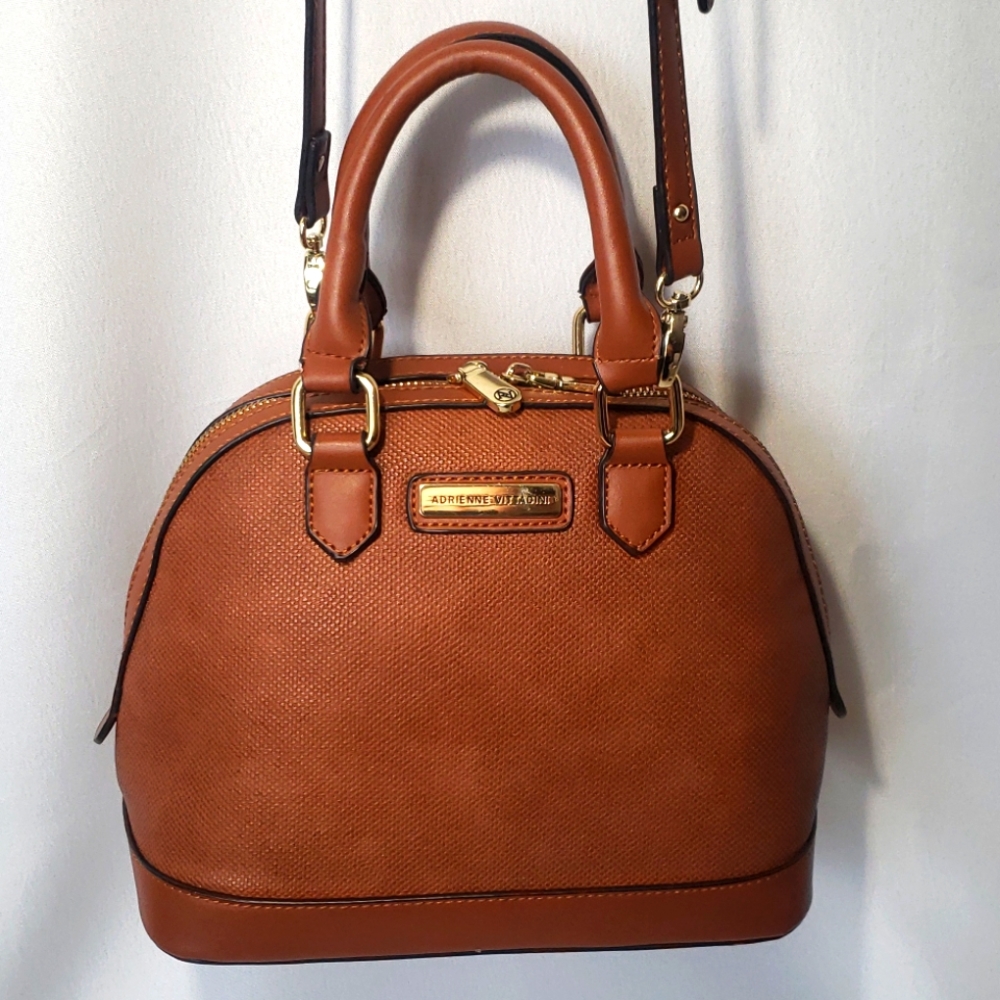 Adrienne Vittadini Crossbody / Handbag brown